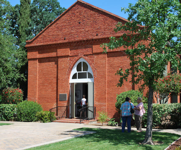 Harmony Grove Church Entrance